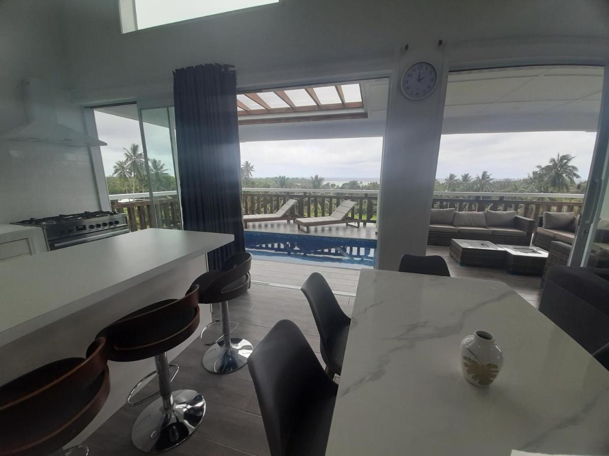 Mai'I Villa 1 - Muri Аваруа Екстер'єр фото