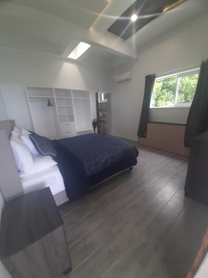 Mai'I Villa 1 - Muri Аваруа Екстер'єр фото